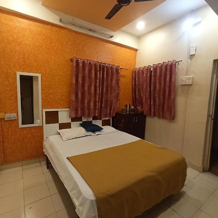 Malwade Motel Pune Eksteriør billede
